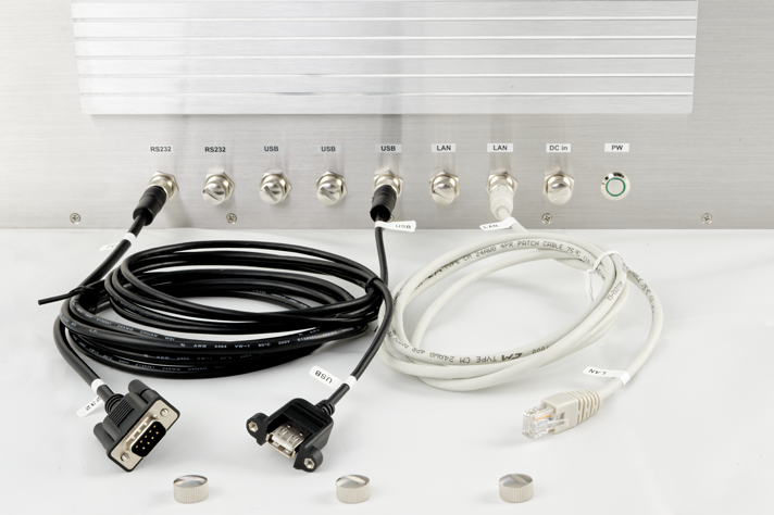 IP65 PPC mit M12 USB, M12 LAN und M12 Com Anschlusskabel